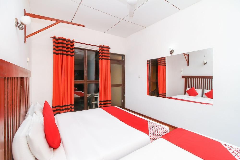 نيجومبو Ceylonica Beach Hotel المظهر الخارجي الصورة