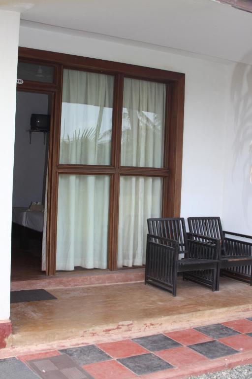 نيجومبو Ceylonica Beach Hotel المظهر الخارجي الصورة